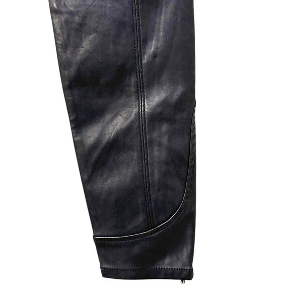 NWT BlankNYC Silent Vegan Leather Denim Moto Pants - Picture 14 of 16